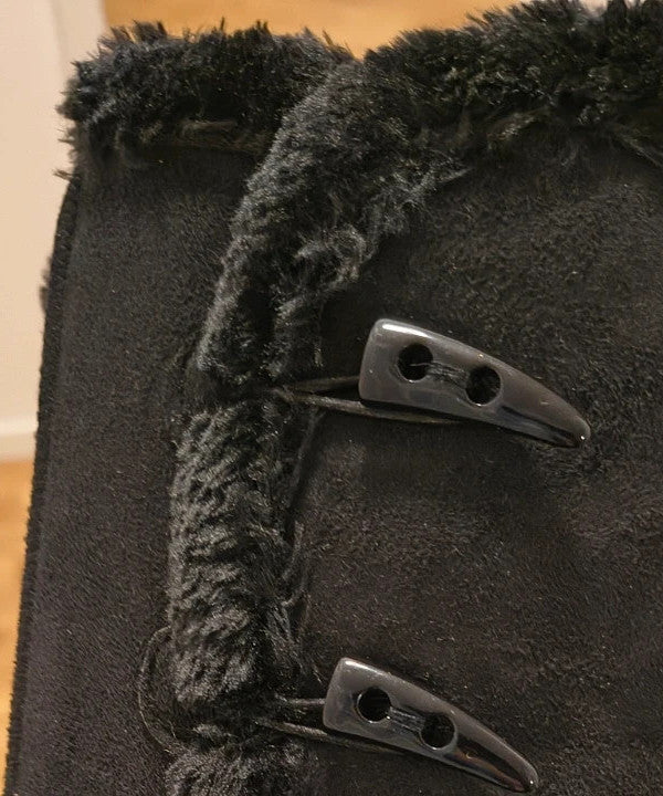 GEF black winter boots soft velour texture decorative toggle closures warm lining